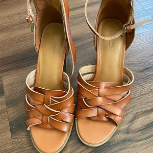 Universal Thread Cognac Heels